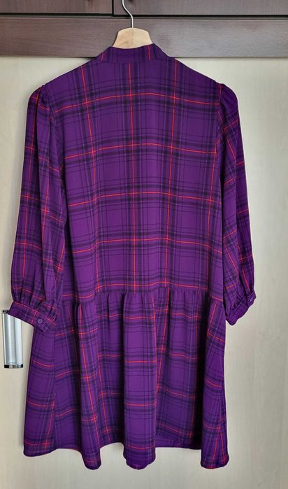 Rochie scurtă din crep H&M