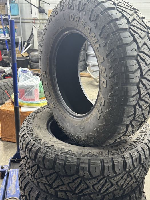 Продам шины 265/70/27 RT