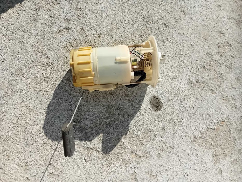 Бензинова помпа за Рено