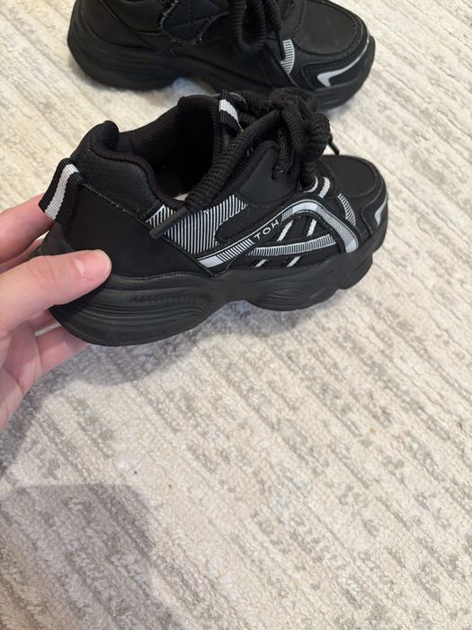 Кроссовки для мальчика размер 30