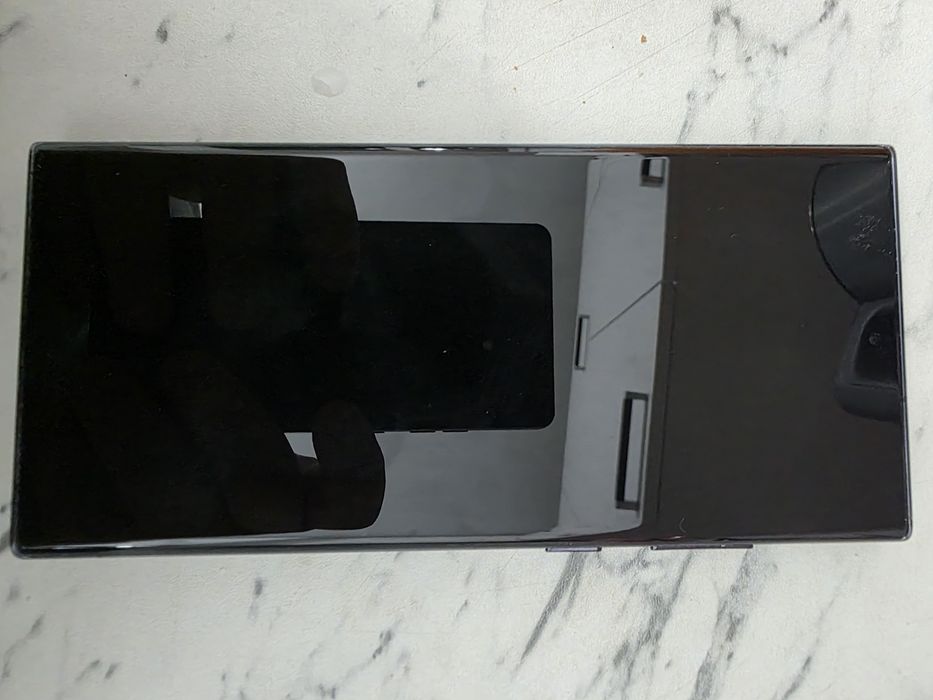 Продам Samsung S22 ultra