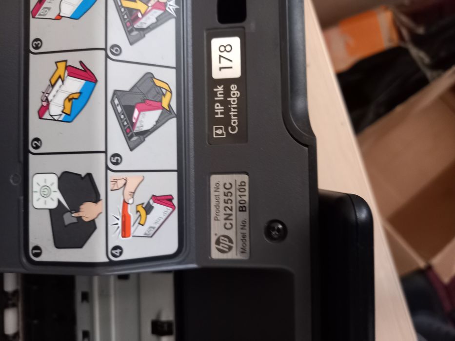 Принтер HP b010b