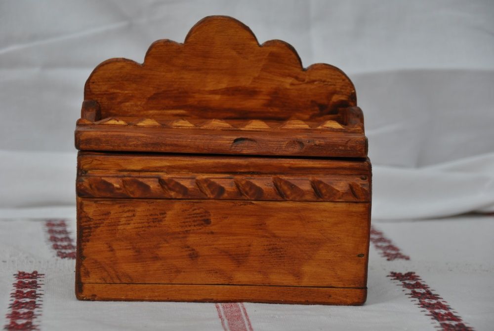 Vand solnita (sararita) din lemn