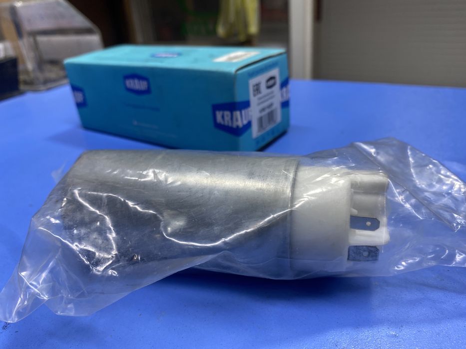 Бензонасос на Мерседес и тд