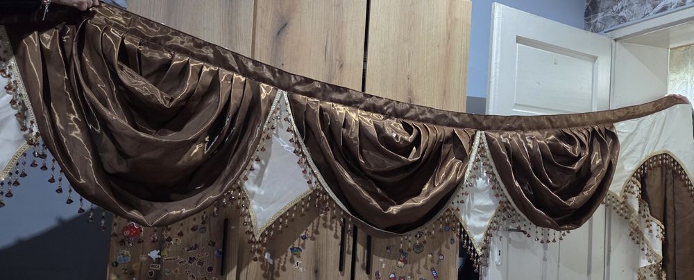 Перде драперия с камъни