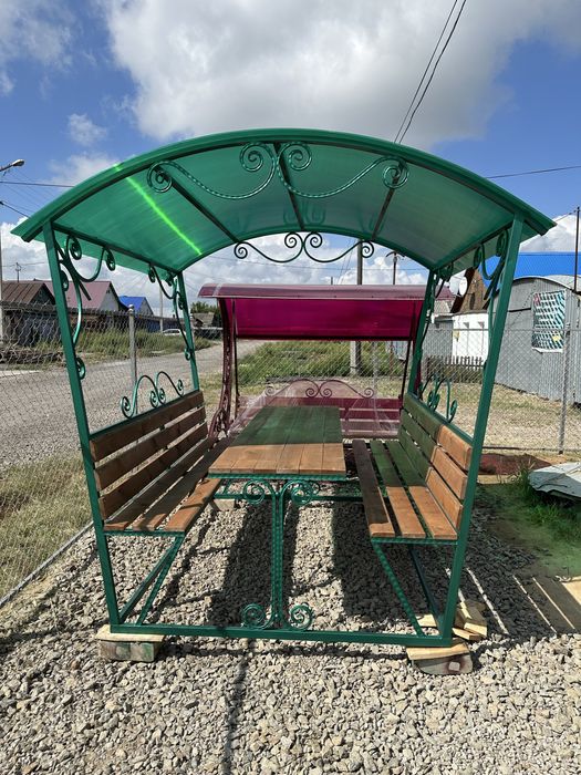 Беседка Кованая металл-дерево