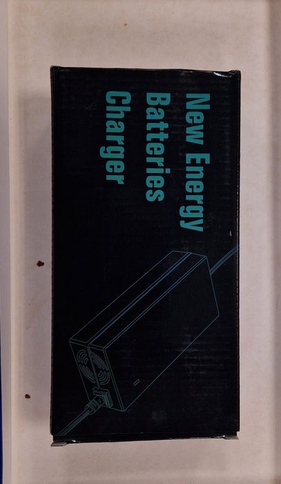 Ниво зарядно 24V