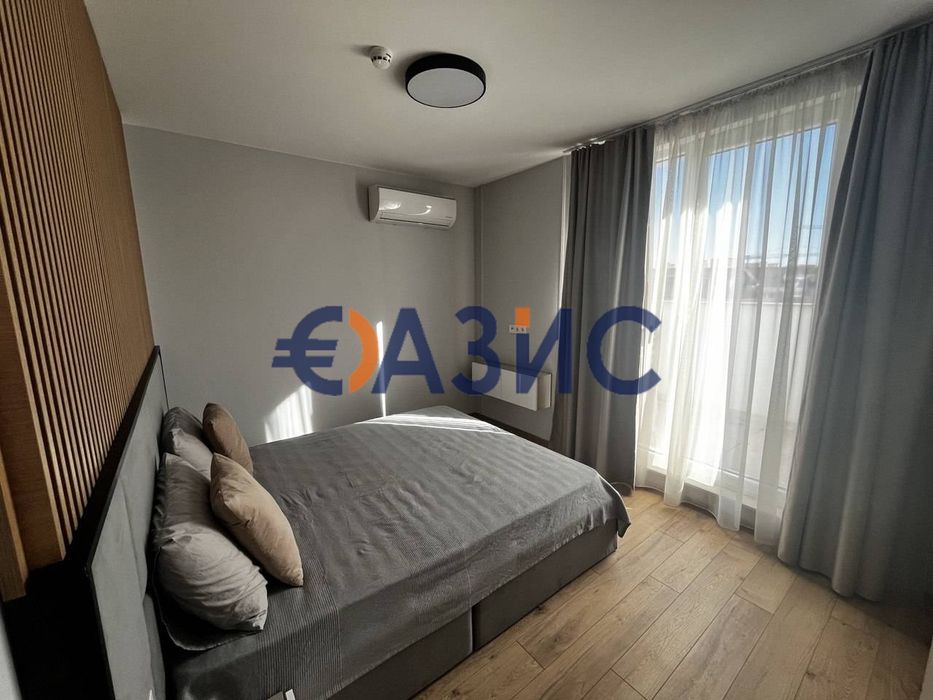 # 33519078 Двустаен апартамент в комплекс Емилия Романа Парк, Слънчев