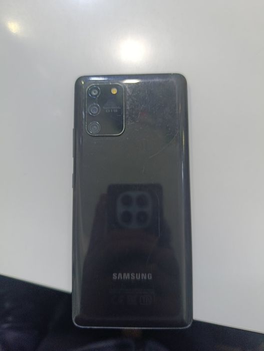 Samsung s10 Lite