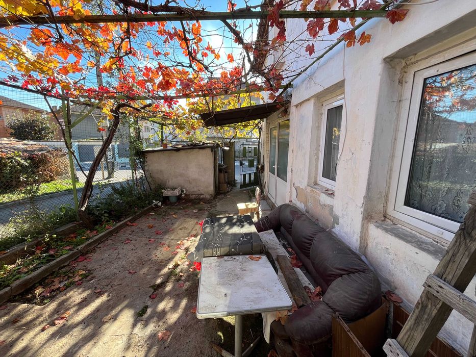 Продава се Къща в Казанлък - 170 кв.м за 1020 €/кв.м - Снимка #3