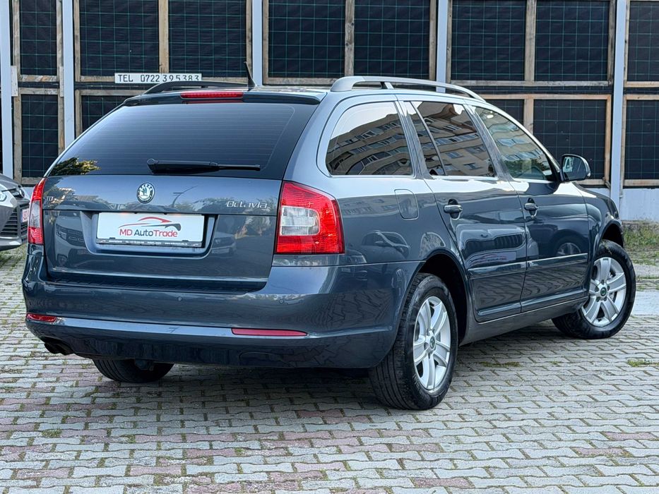 SKODA Octavia 2011 — imagine 3