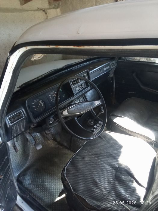 Vaz 21 07 sotiladi