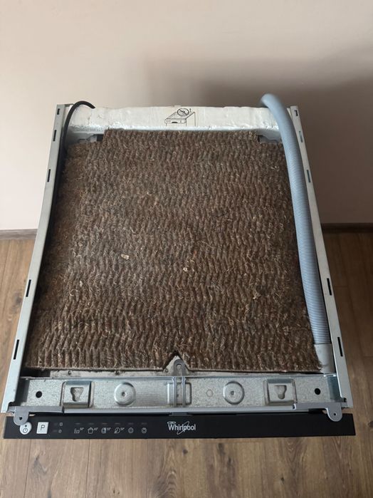 Съдомиялна машина Whirlpool ADG 201