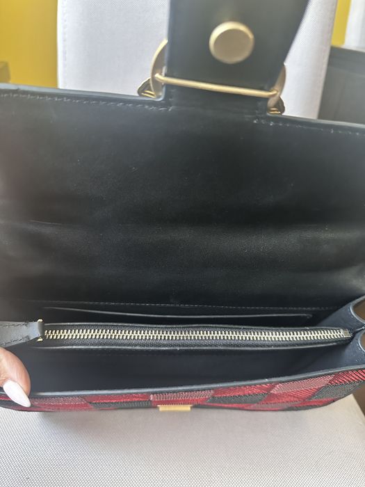 Дамска чанта PINKO