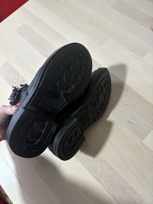 OFERTA - Ghete/ Bocanci piele fete 31 + cadou ghete aurii CCC 31