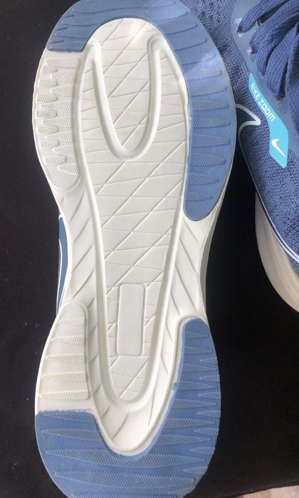 Кроссовки унисекс NIKE ZOOM AIR