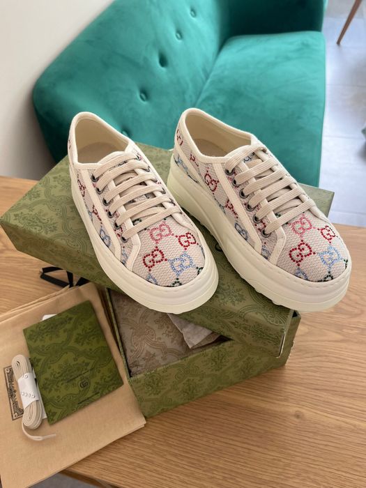Дамски обувки Gucci