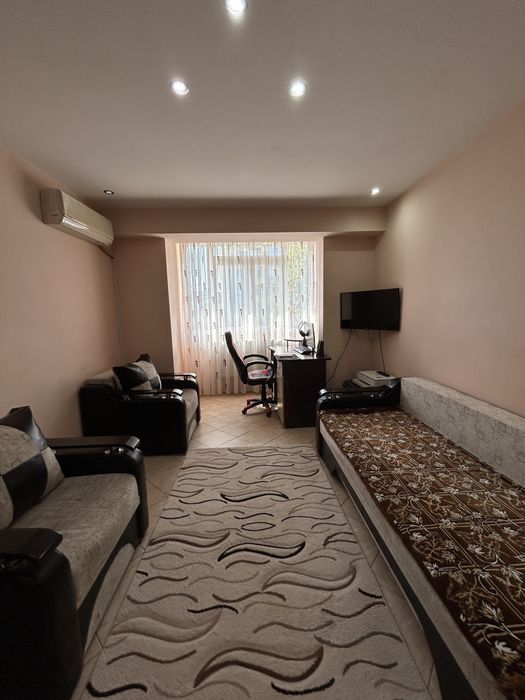 Vand apartament cu 2 camere - Barlad