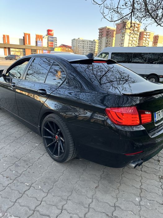 BMW seria 5 f10 Black
