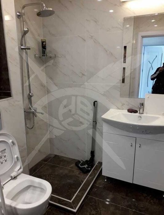 Дава се под наем Тристаен апартамент в Пловдив, Кършияка - 98 кв.м за 1224 € - Снимка #3