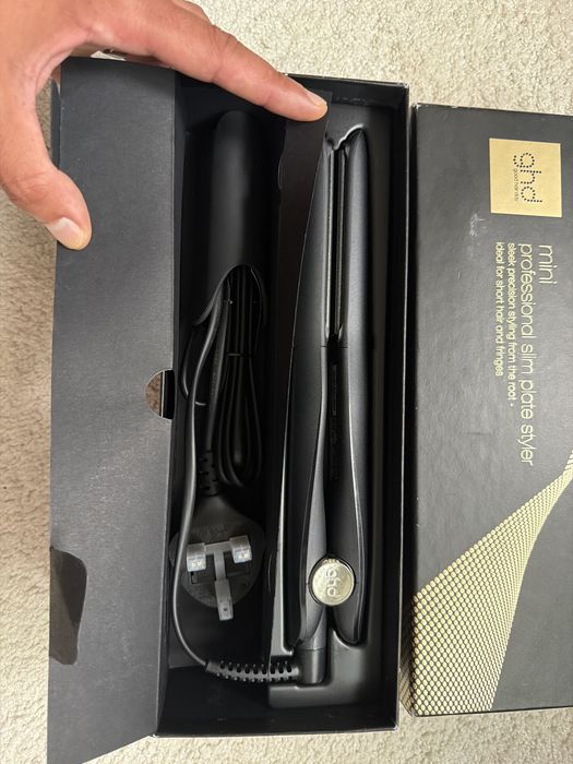 Placa de indreptat par Ghd Mini, placi subtiri, negru