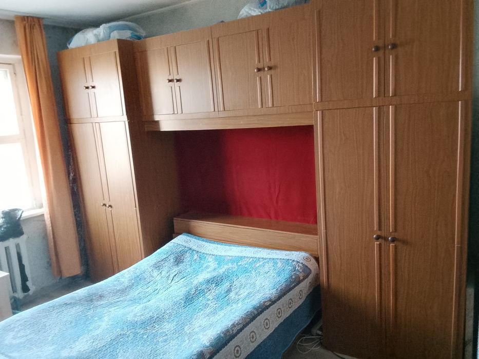 Спальный гарнитур