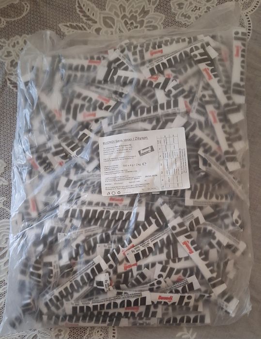 3 пакета по 500 захарчета