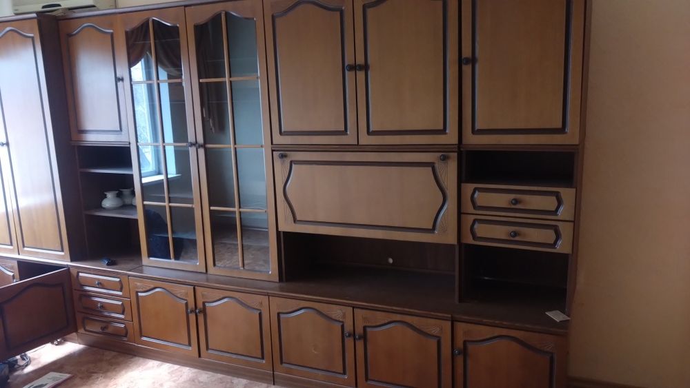 Стенка с фасадами из СССР