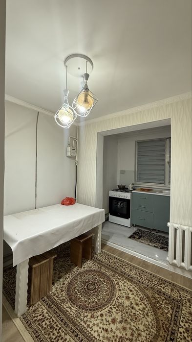 Дәл орталықтан 3-қабаттан 4 бөлмелі пәтер