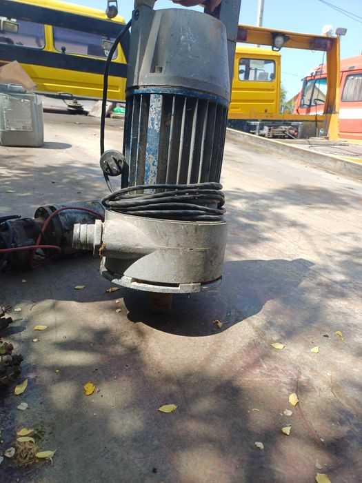 Продам насос проливной аракс