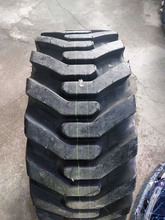 Спец шина 12-16.5 Roadbuster