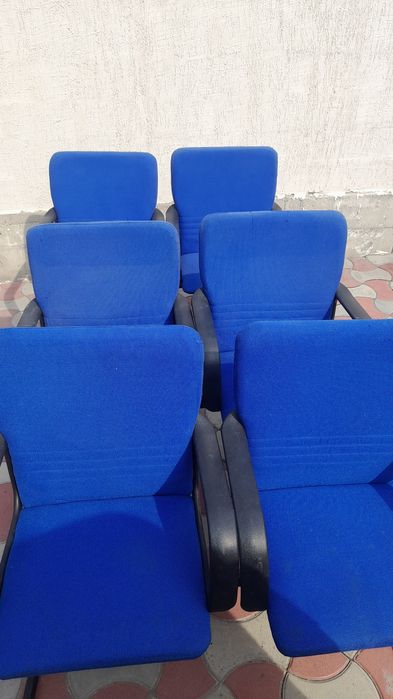 Продам  кресло  по 3000 тысяч