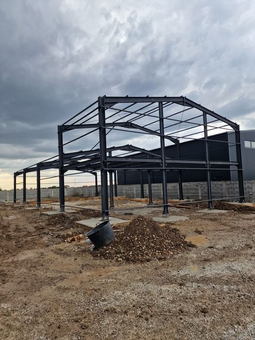 Vând hale metalice asiguram si montaj lucrăm fără avans