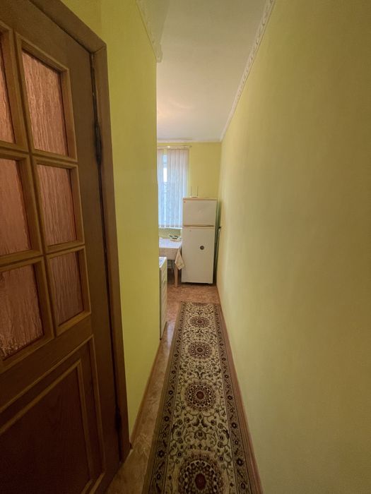 1 ком в центре по Азаттык