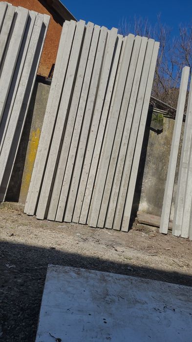 Stâlpi din beton pentru Gard sau vita vie