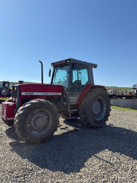De vanzare Tractor Massey Ferguson 3085