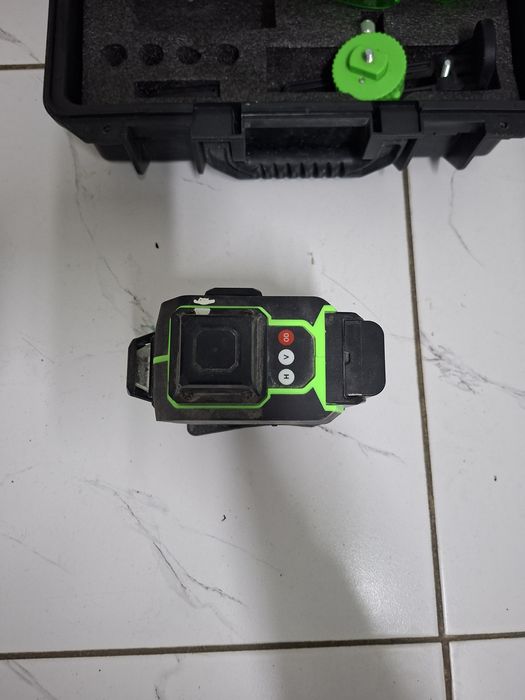 Лазерный уровень Spark Pro (16 линий)