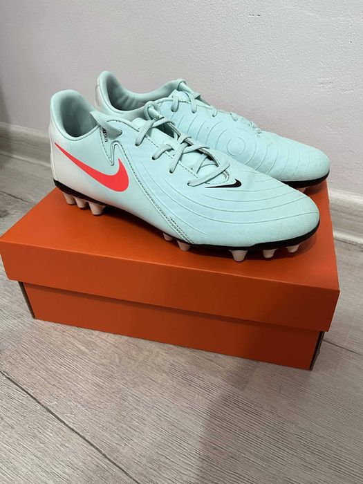 Nike Phantom GX II Academy AG Marimea 39