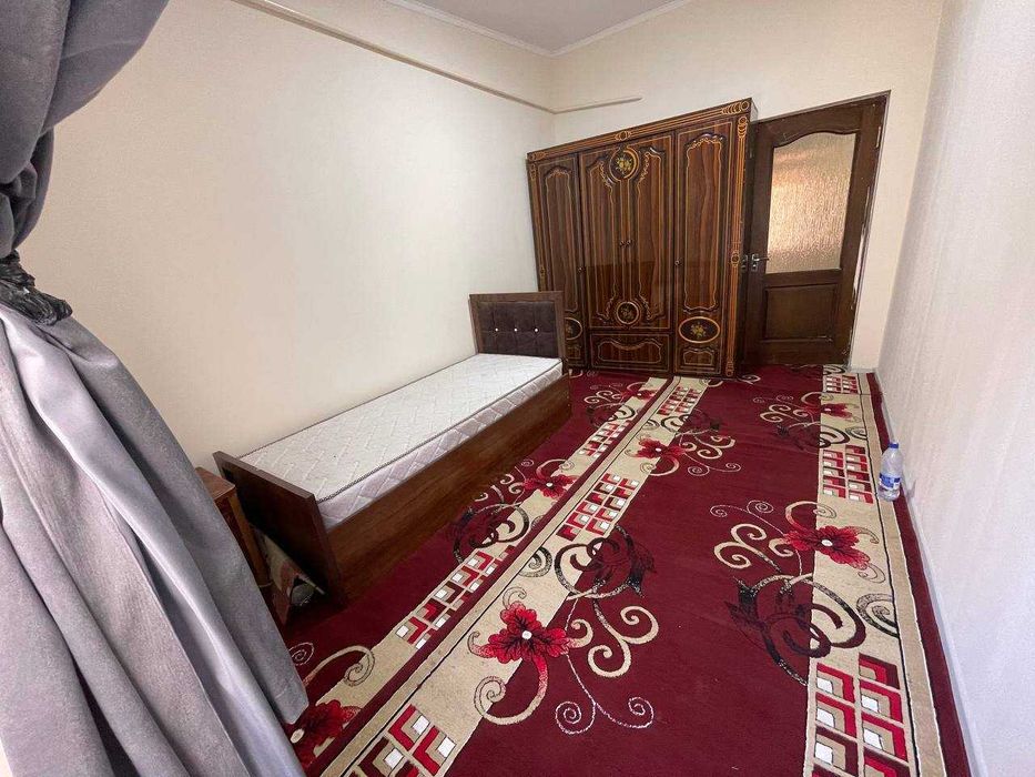 Срочно сдается дом 3 комнаты,0,5 сотки.Кумарик.