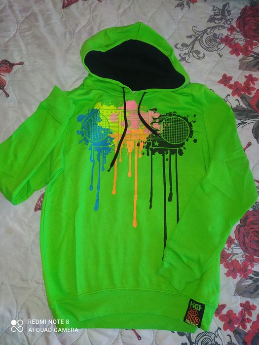 Уникални суитчери за момче 12-13 г