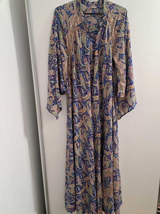 Rochie vara model deosebit.