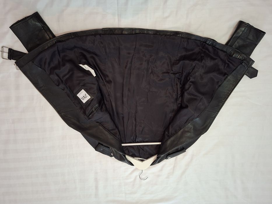 Geaca din piele zara