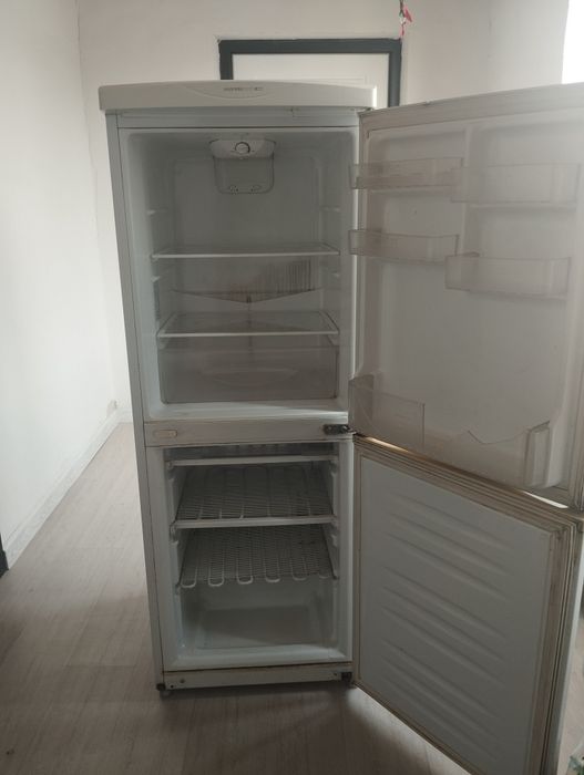 Холодильник бу/ холодильник