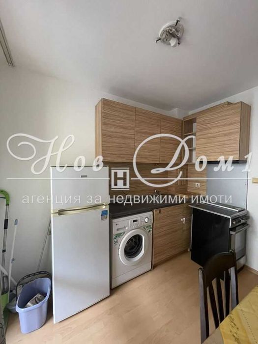 Дава се под наем Двустаен апартамент в Варна, Лятно кино Тракия - 67 кв.м за 418.71 € - Снимка #4