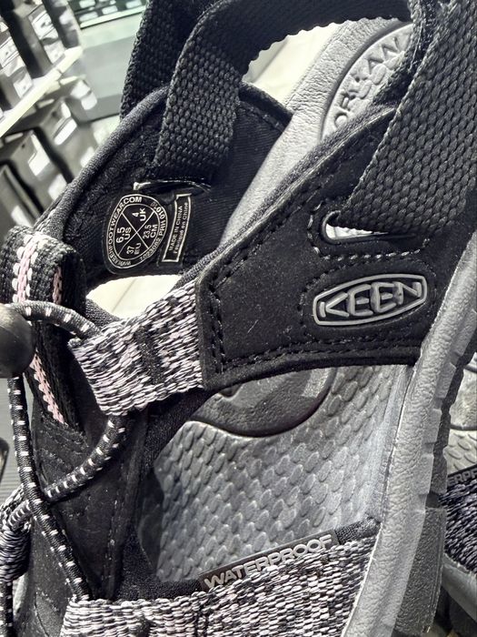 Keen sandale femei