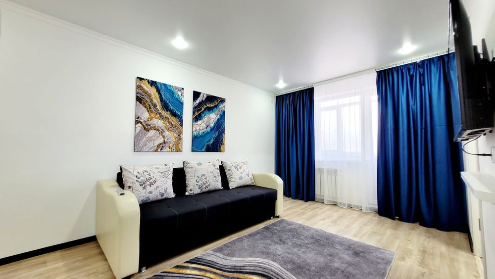 ЛЮКС  3 комн. Посут Почас.