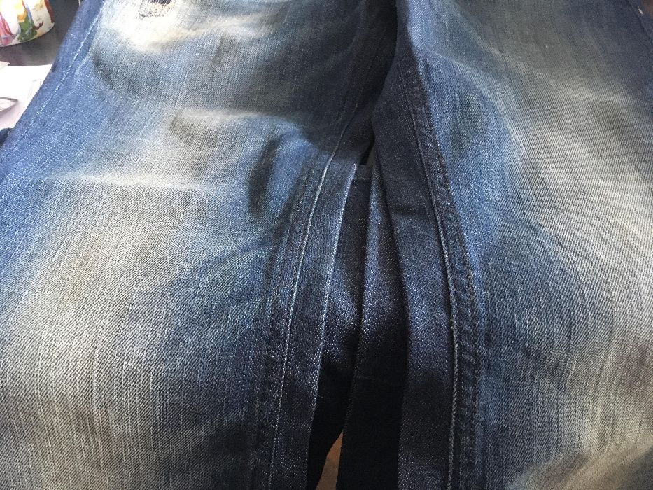 Blugi Diesel masura M