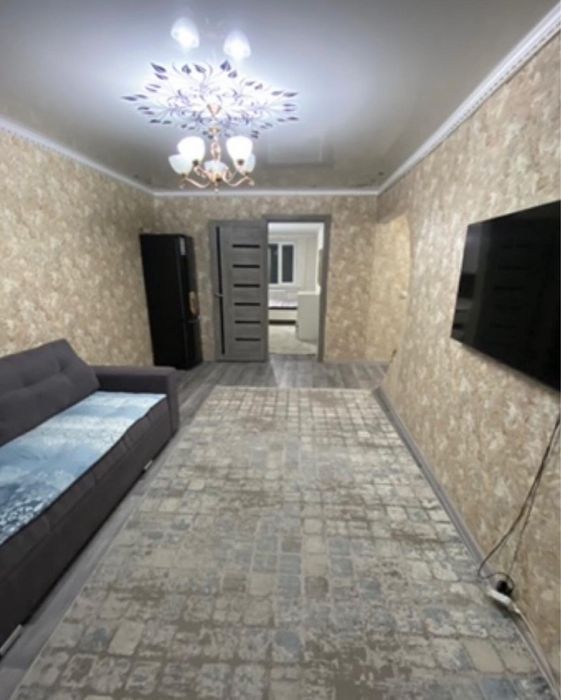 На Арбате в центре 10000