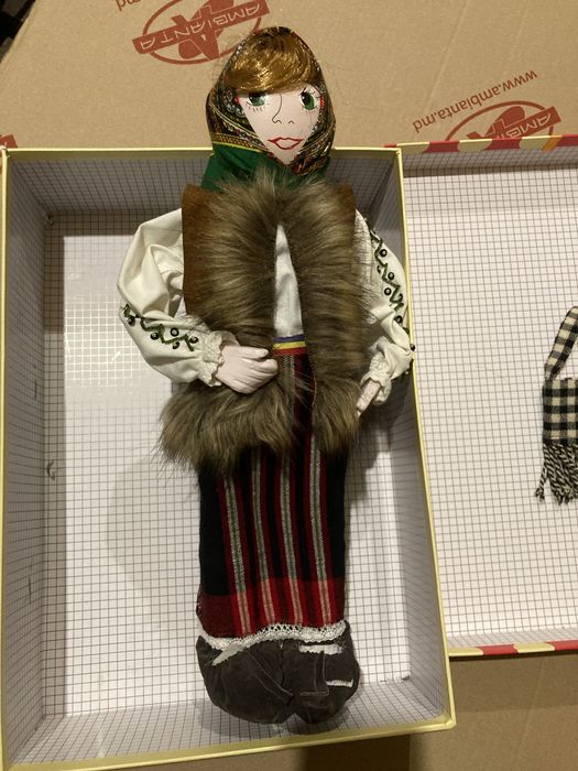 Papusa Lucrata Manual Italia