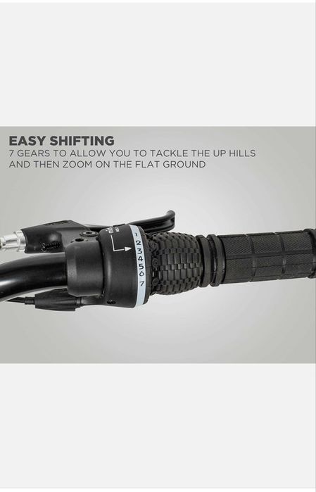 Bicicletă mountain bike pentru adulti Schwinn Surge, roți de 26 de inchi, cadru din aliaj de 17 inchi, unisex, 7 viteze, frâne pe disc, noua